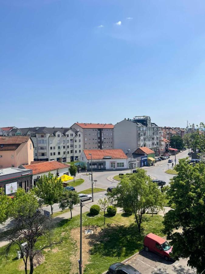 Penny Stan Na Dan Bijeljina Exterior foto